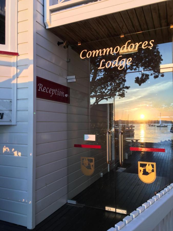 Commodores Lodge Russell Eksteriør bilde